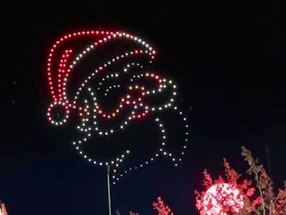 Santa face in a Christmas light display at the Winter Wonderland Cookoff